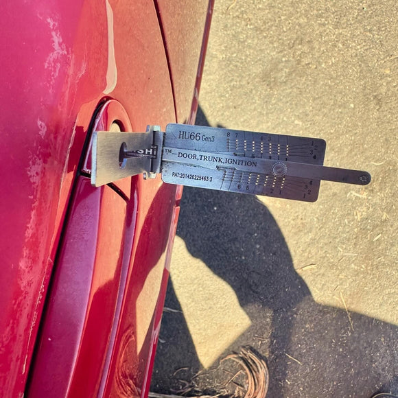 How to use a Lishi tool?